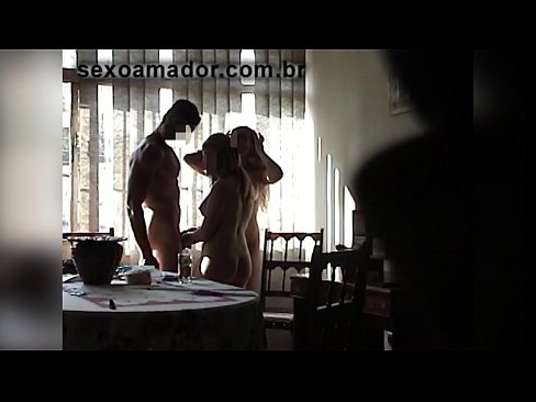 ❤️ यौन साथीहरूले एक विशाल मानिस र उहाँसँग थ्रीसमलाई निम्तो दिन्छन् ❤❌ गुदा अश्लील  ❌️